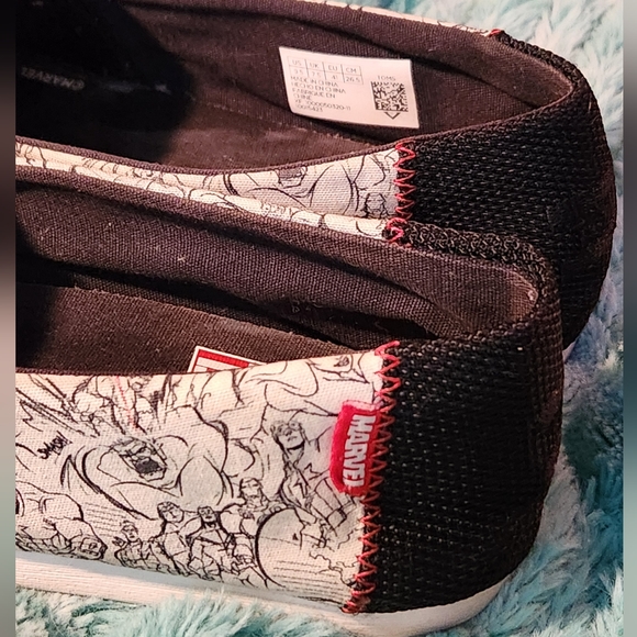 Toms X Marvel Concept Art Printed Classics 7 Wm Sz 9.5 - Picture 6 of 14